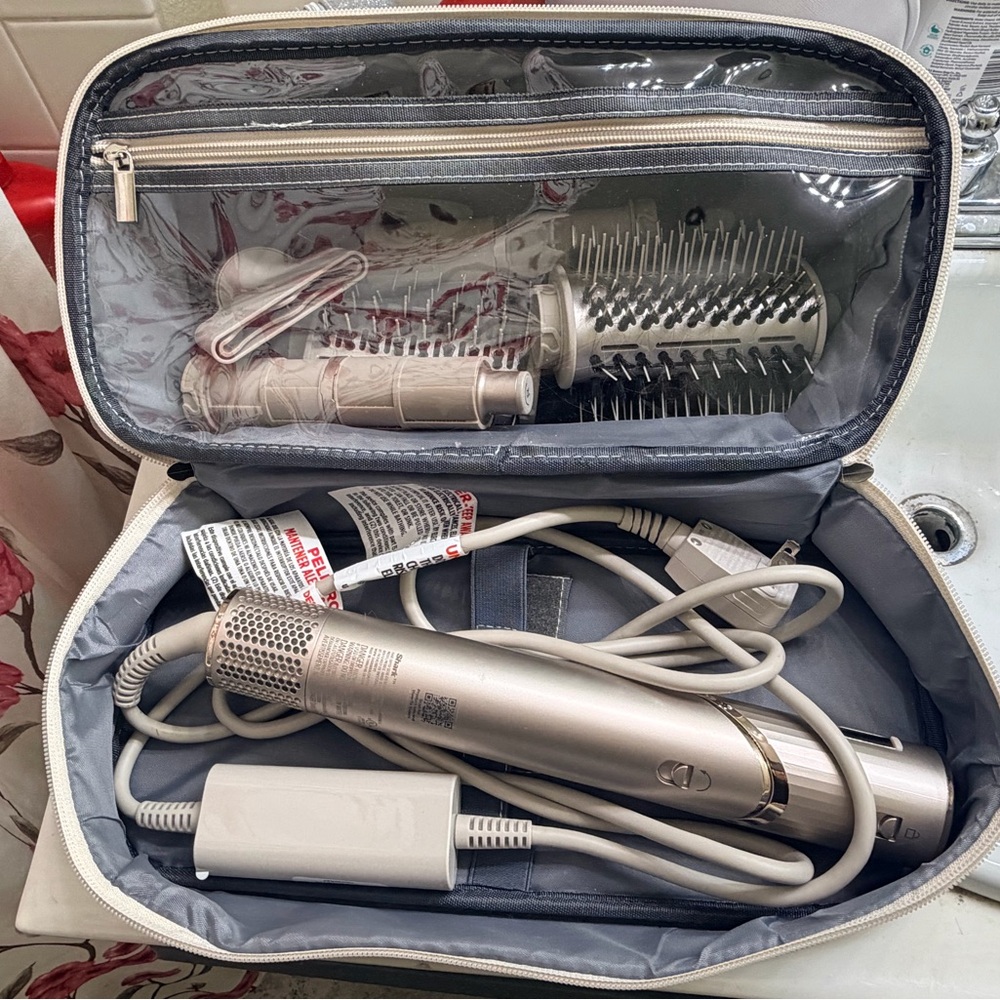 Shark Flexstyle hair styler tool - Picture 2 of 4